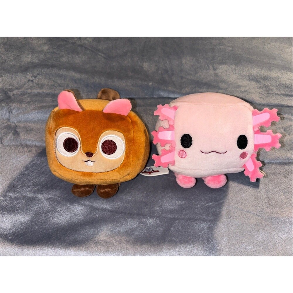Pet Simulator Plush Set Of 2 - No Codes - Axolotl And Squirrel